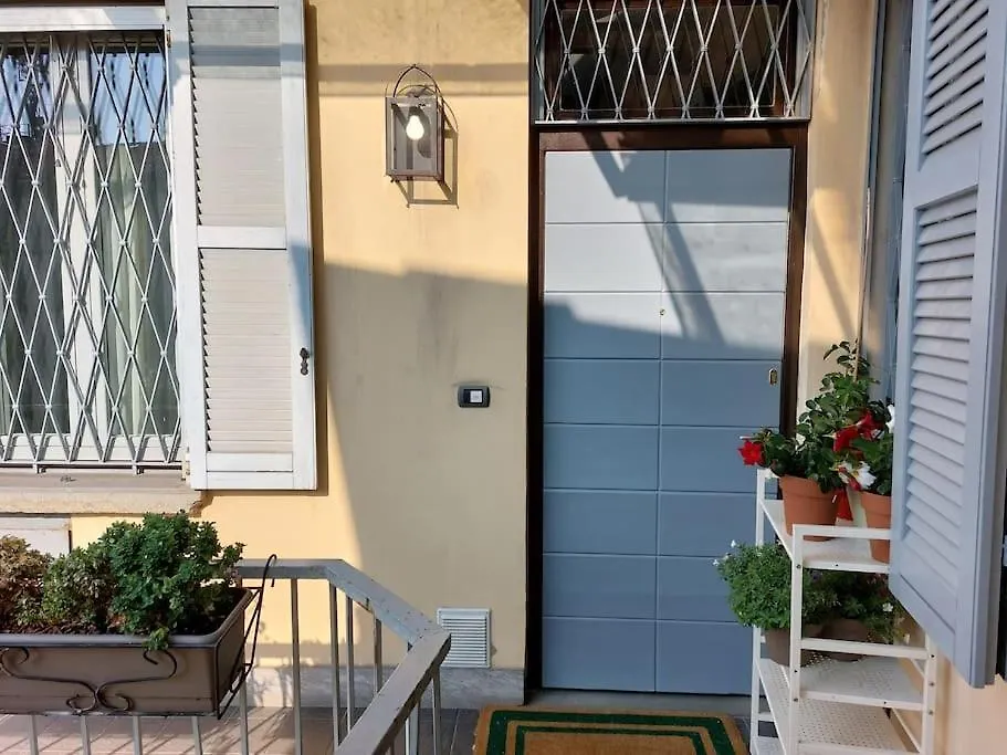 The Painter House On The River 밀라노