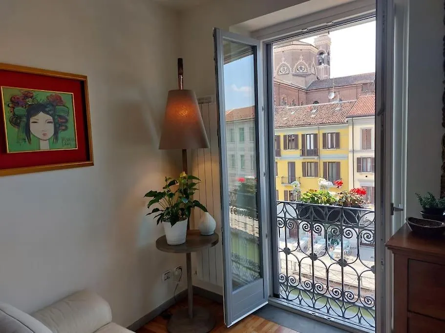 Apartment The Painter House On The River Milan